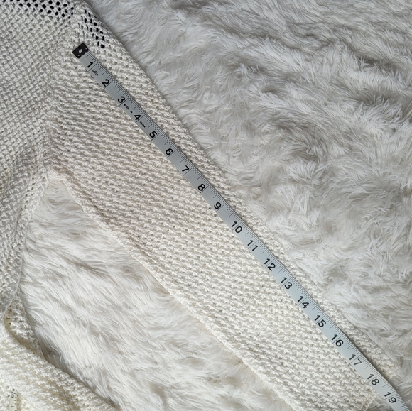 Vintage Ivory Loose Open Knit Mesh Netted See Through Sweater Top Sz Small - Picture 14 of 14